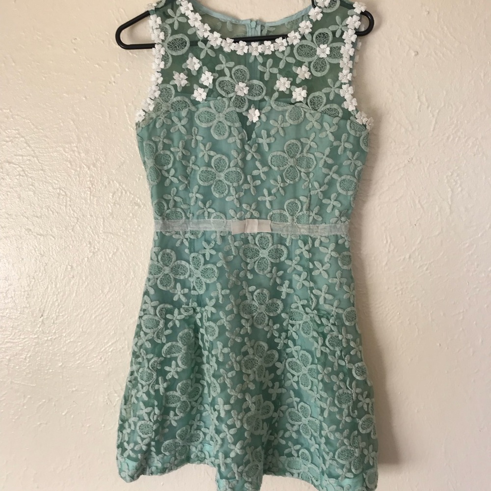 Women dress